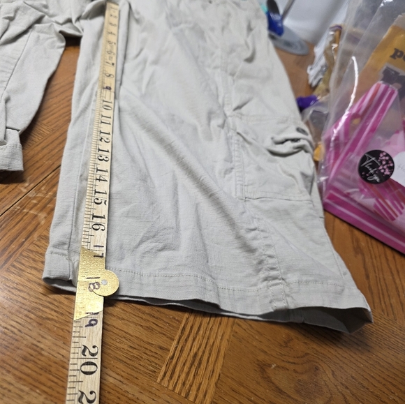 C J Banks Plus Size 2X Elastic Waist Capris Light Khaki - Picture 4 of 8